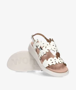 Mujer Wonders Sandalias*Sandalias C-6551 en charol blanco