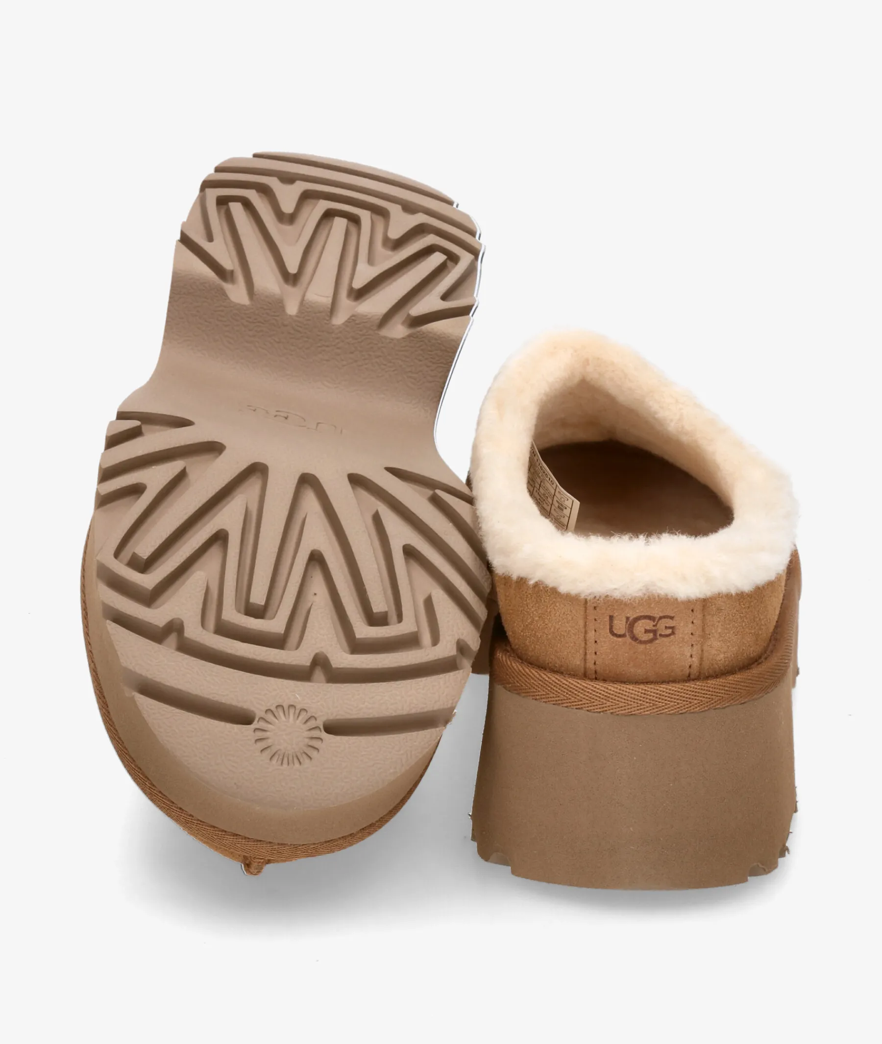 Mujer UGG Mules Y Zuecos*Zuecos NEW HIGHTS COZZY CLOG en cuero